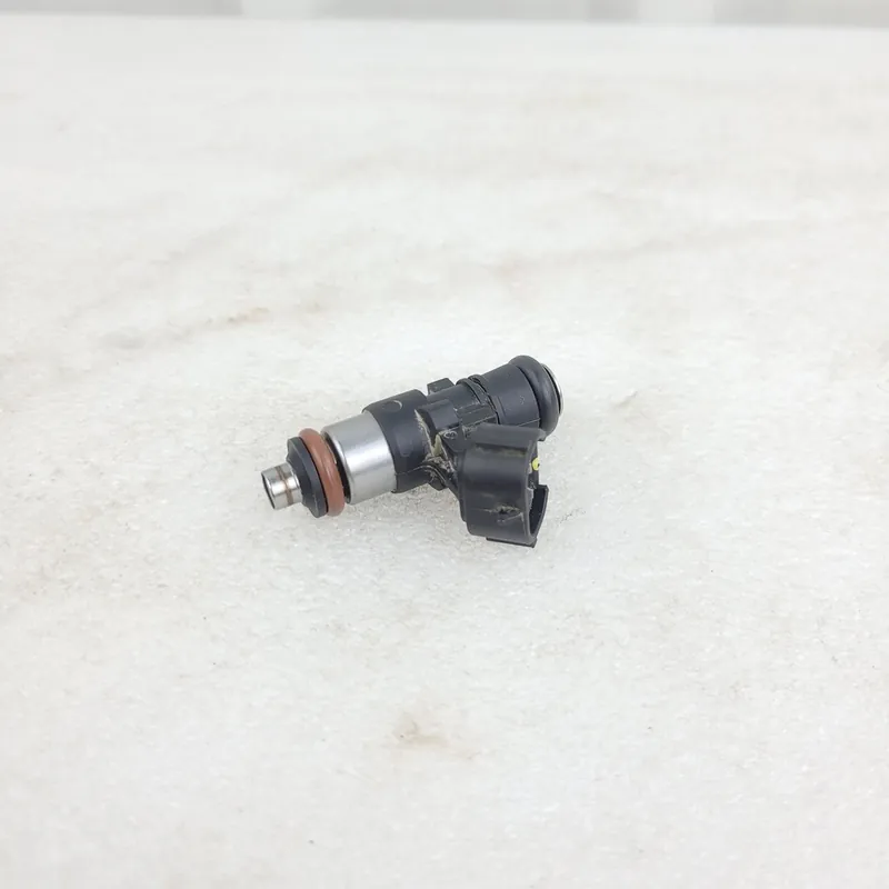fuel injector Offre Limitée